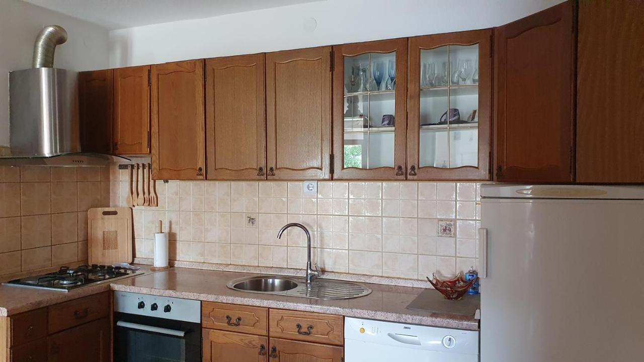 קורניצה Apartman Caco3 - Potpuno Opremljen Stan U Blizini Plitvickih Jezera מראה חיצוני תמונה