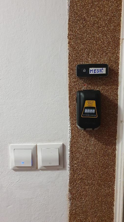קורניצה Apartman Caco3 - Potpuno Opremljen Stan U Blizini Plitvickih Jezera מראה חיצוני תמונה